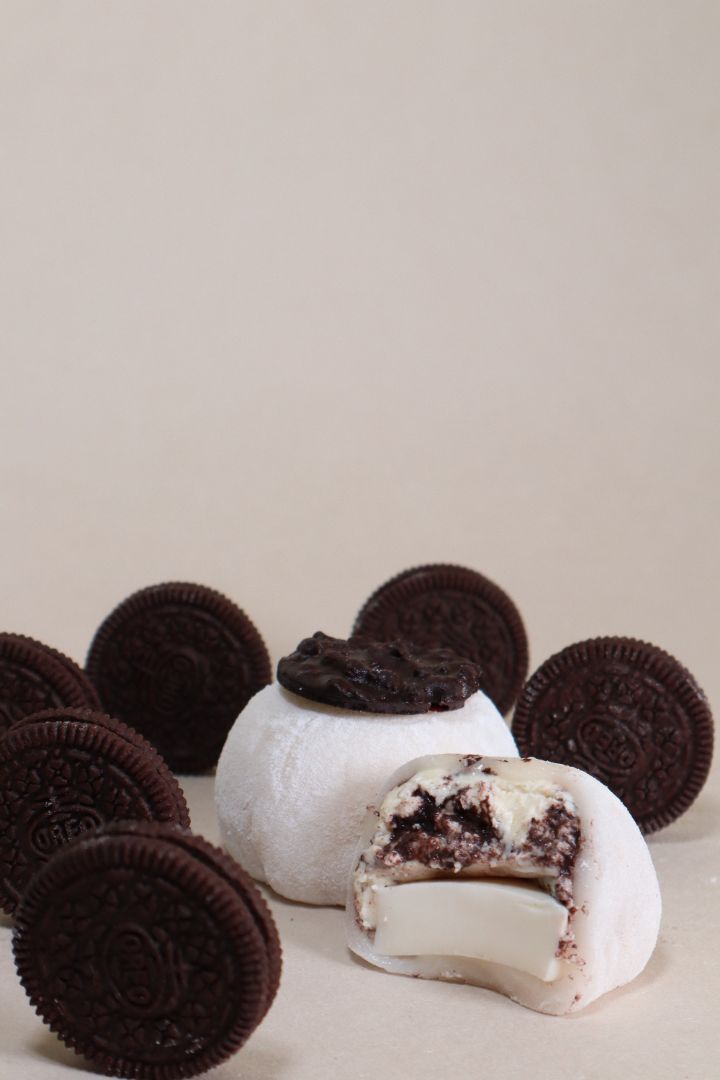 Crispy Oreo Cheese Mochi