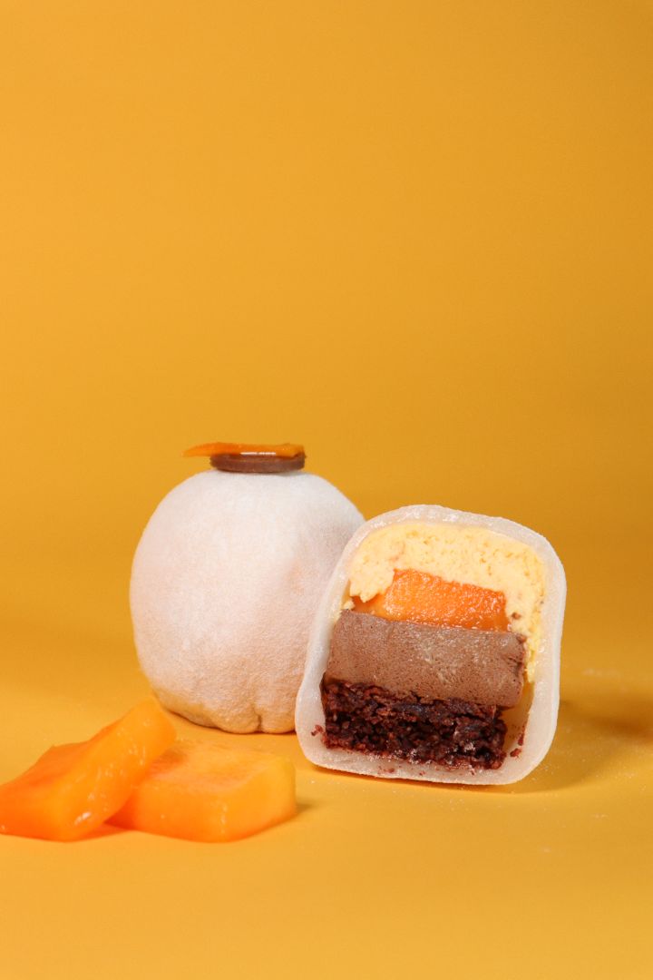 Mango With Hojicha Mochi